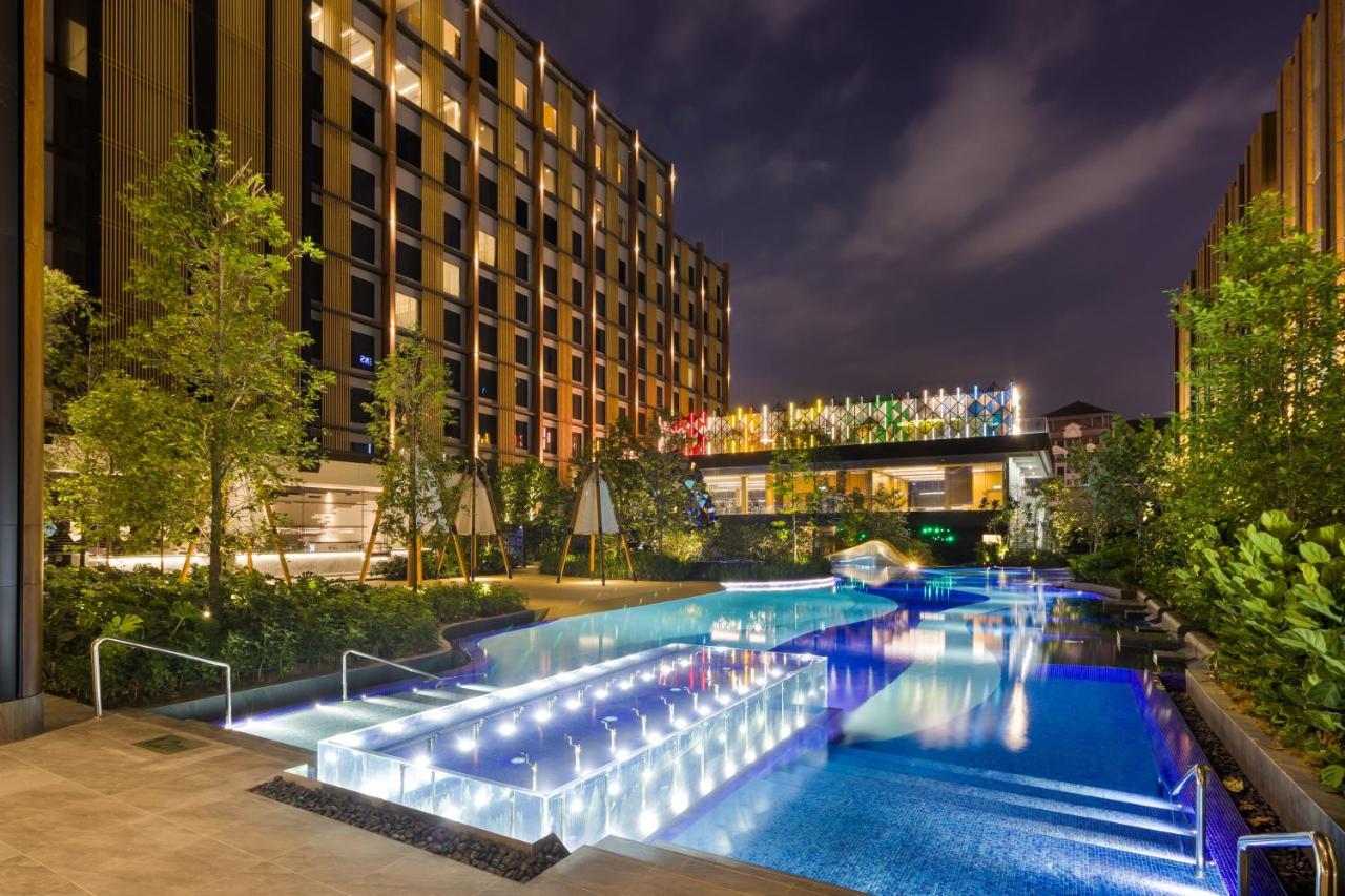 M Resort & Hotel 吉隆坡 外观 照片 The Panorama pool at The Panorama