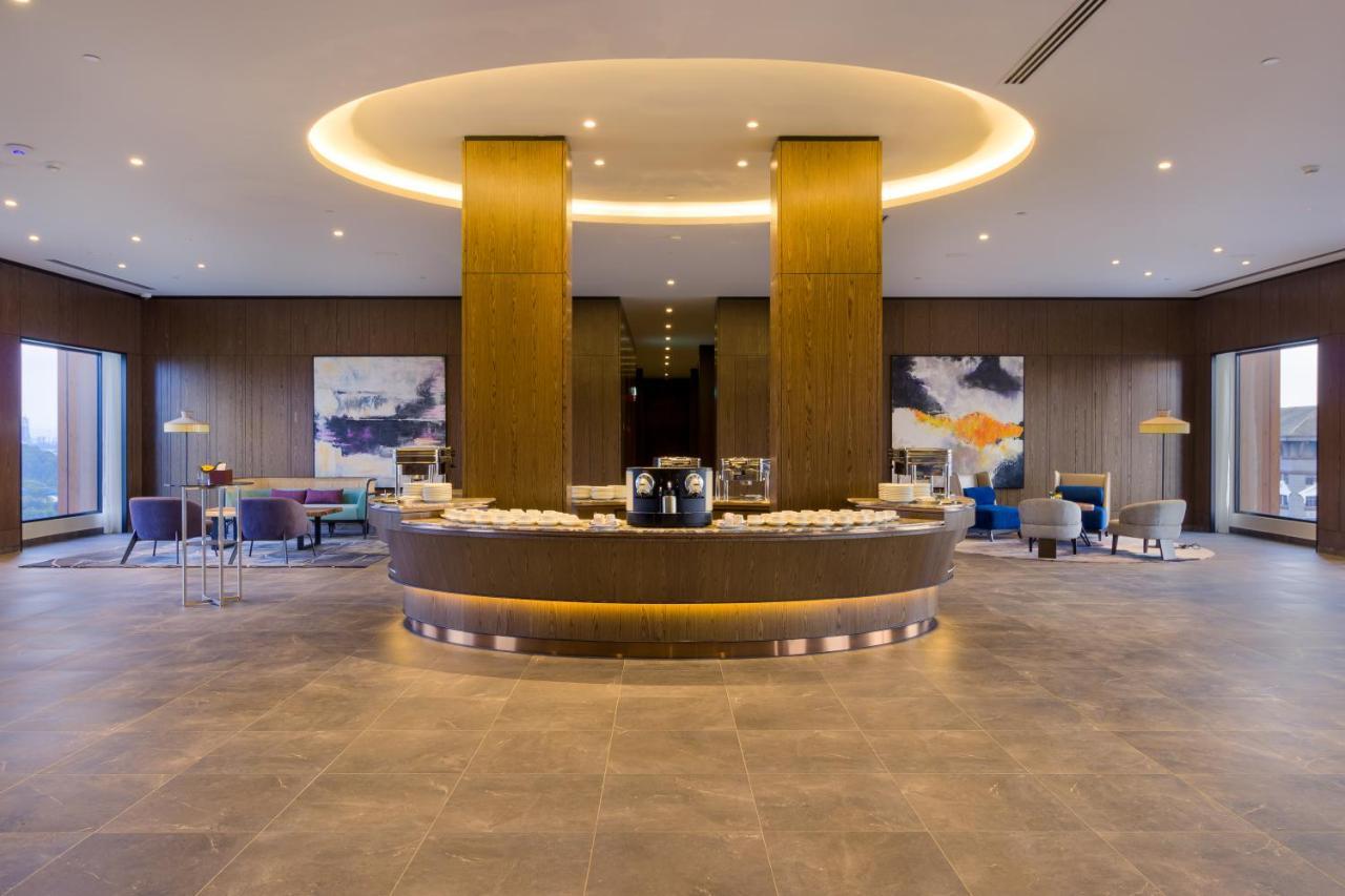 M Resort & Hotel 吉隆坡 外观 照片 The lounge at the airport